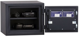 Sejf HomeSafe 10 KL 2020 Chubbsafes domowy ognioodporny na gotówkę dokumenty klasa S2 